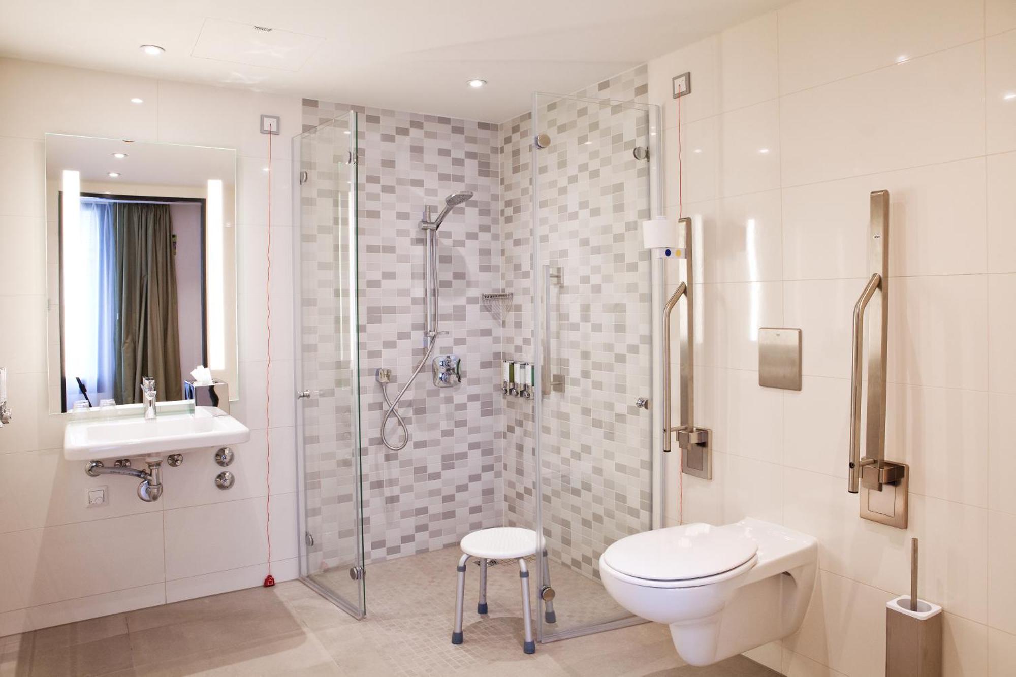 מלון Hampton By Hilton Aachen Tivoli מראה חיצוני תמונה